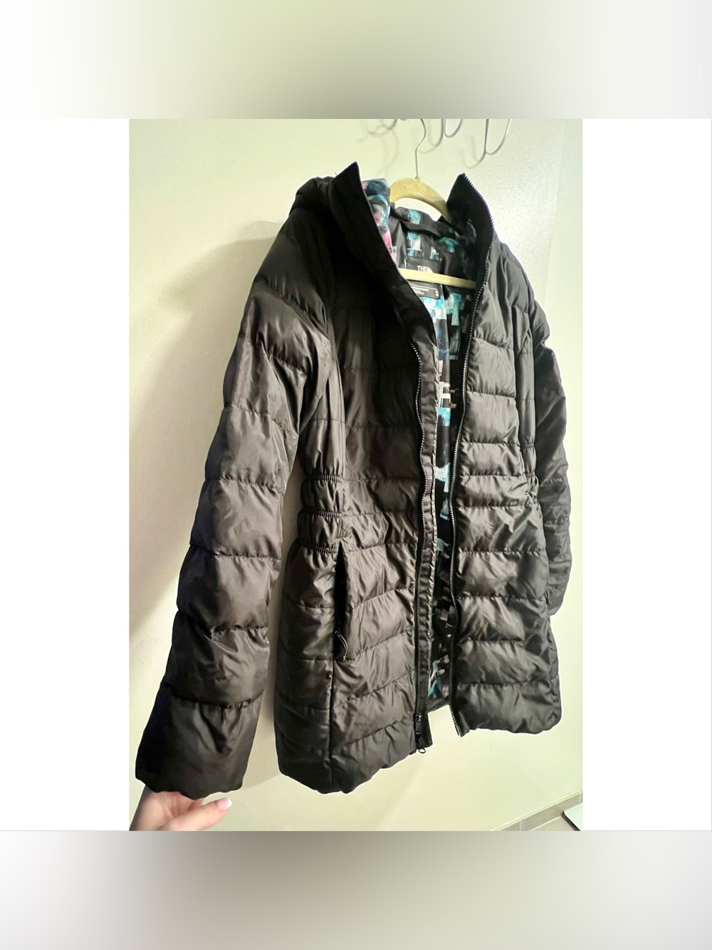 The North Face Women’s Black Hooded Long Puffer Coat - Picture 3 of 14